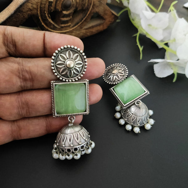 "Ashiya" Silver Look Alike Earring