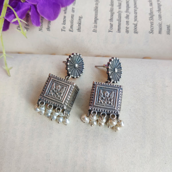 "Arti" Silver Look Alike Earrings