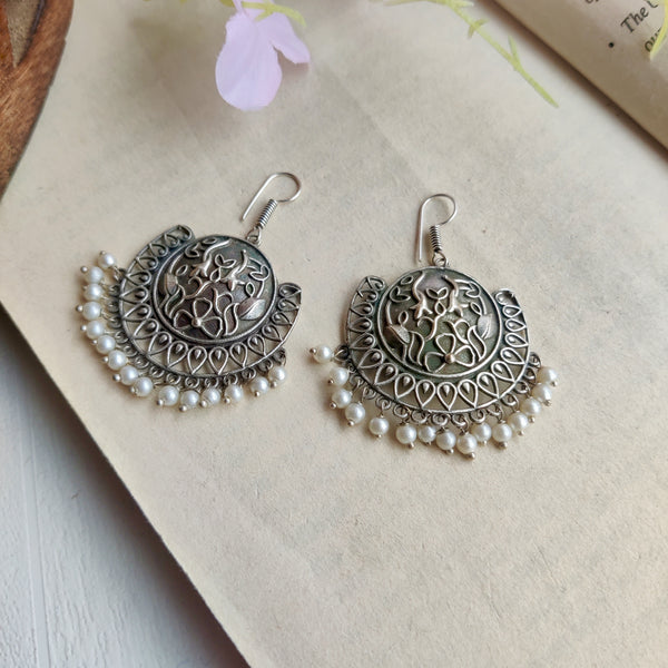 "Arya" Silver Look Alike Oxidized Earrings