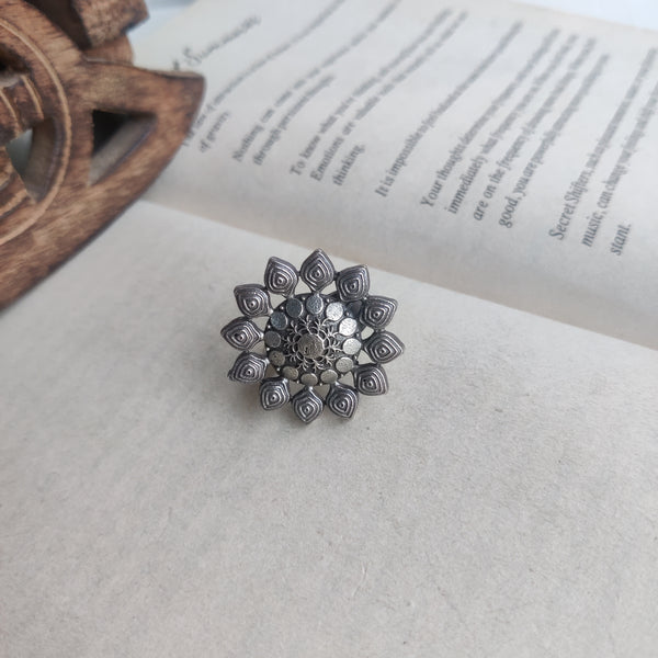 "Reshu" Adjustable Oxidized Silver Brass Rings