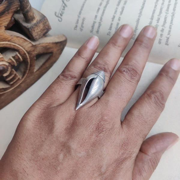 Shankh Shell Adjustable Oxidized Silver Brass Rings