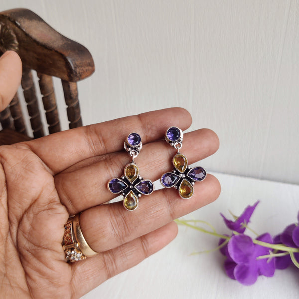 "Anaya" Minimalist Zirconia Dangler Earrings