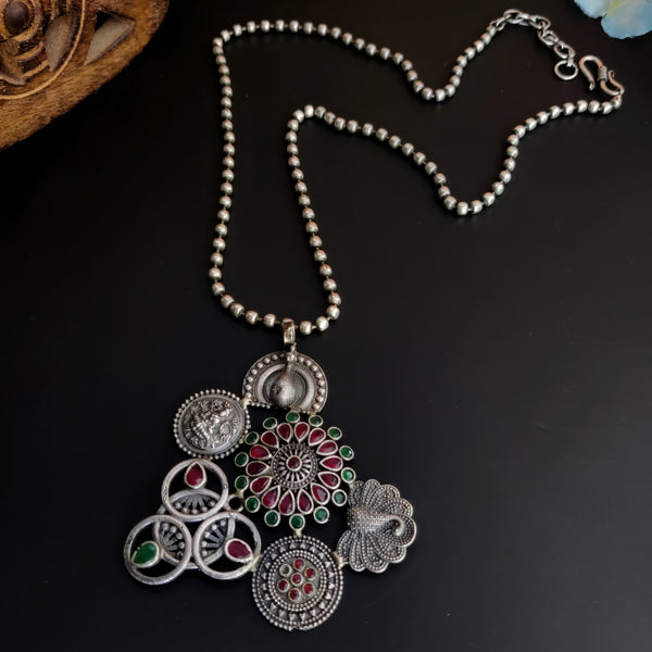 "Kuheli" Silver Look Alike Necklace