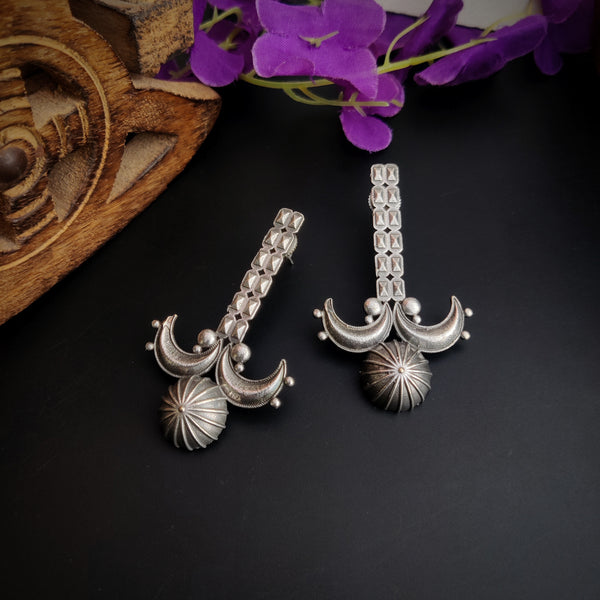 “Sareena” Silver Lookalike Bird Earring