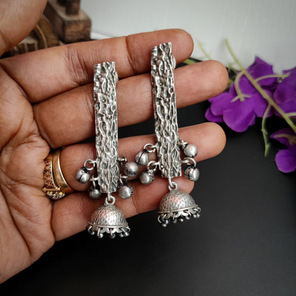 "Kamya" Silver Look Alike light weight sleek jhumka