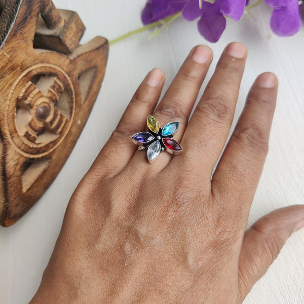 Elegant Floral Adjustable Ring