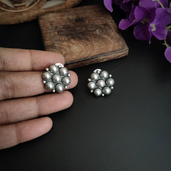 Maharashtrian Kudi Ear-Studs