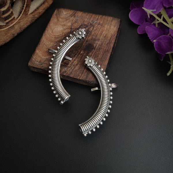 "Parvin" Silver Look Alike Oxidised Earcuff