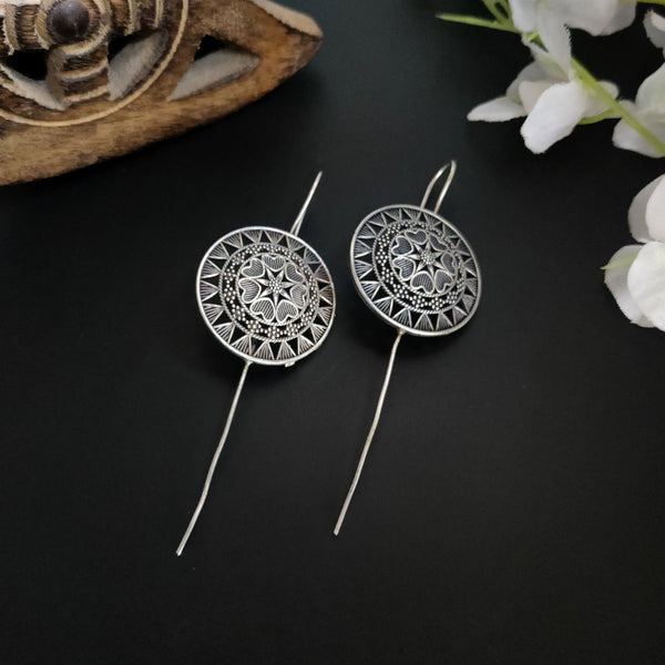 "Viva"- Silver Look Alike Oxidized Needle Earrings