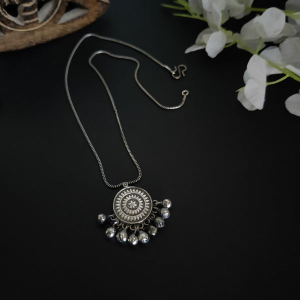 "Ellora" Silver Look Alike chain