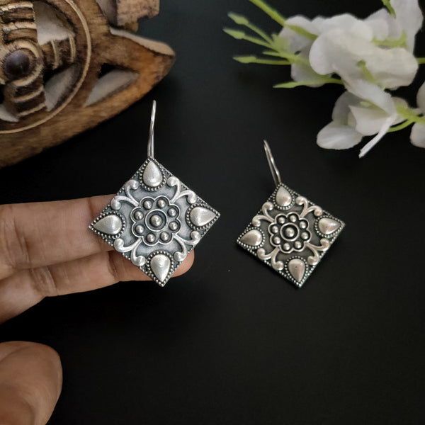 "Simmy" Silver Look Alike Oxidized Hook Earrings