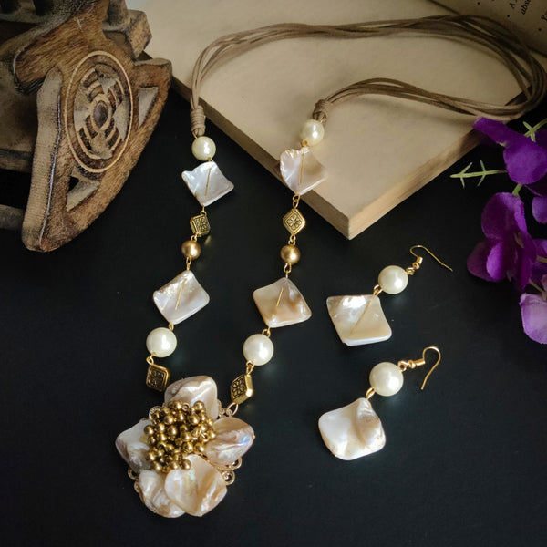 Mother Of Pearl Necklace For Women