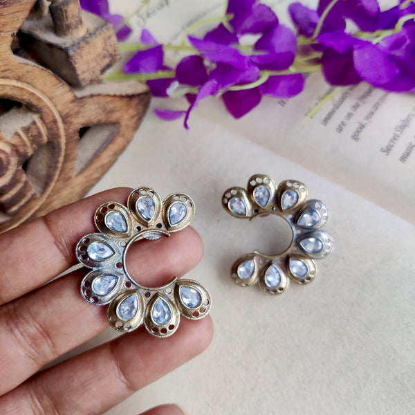 Dual Tone Oxidised Studs
