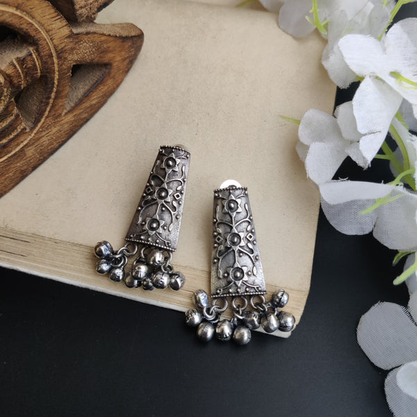 “Pihu” Silver Look Alike Oxidised Earrings