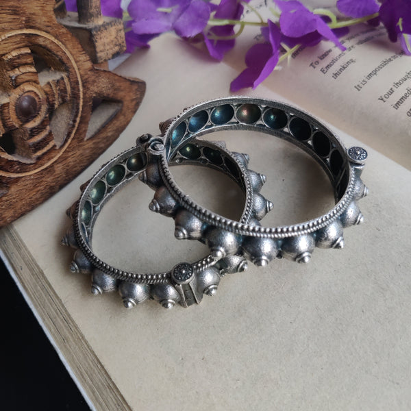 Silver Look-Alike Traditional Openable Kadas for Elegant Style Model - 7