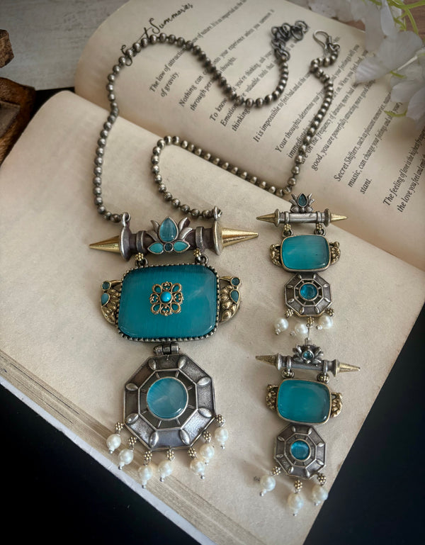 "Purvi" Silver Look Alike long Necklace