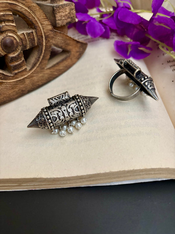 "Nishita" Silver Look Alike Oxidized Rings