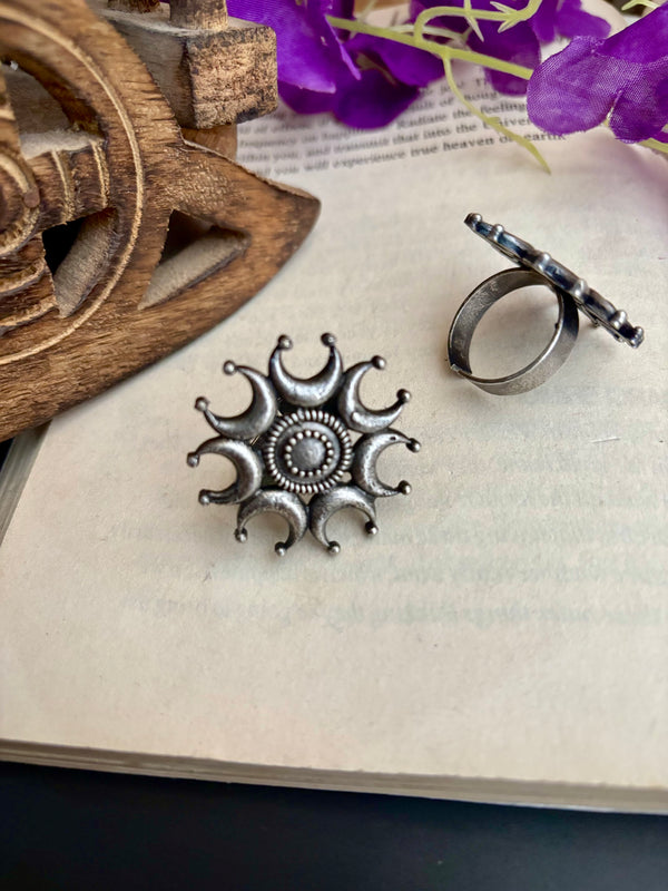 Adjustable "Nishita" Silver Look Alike Oxidized Rings