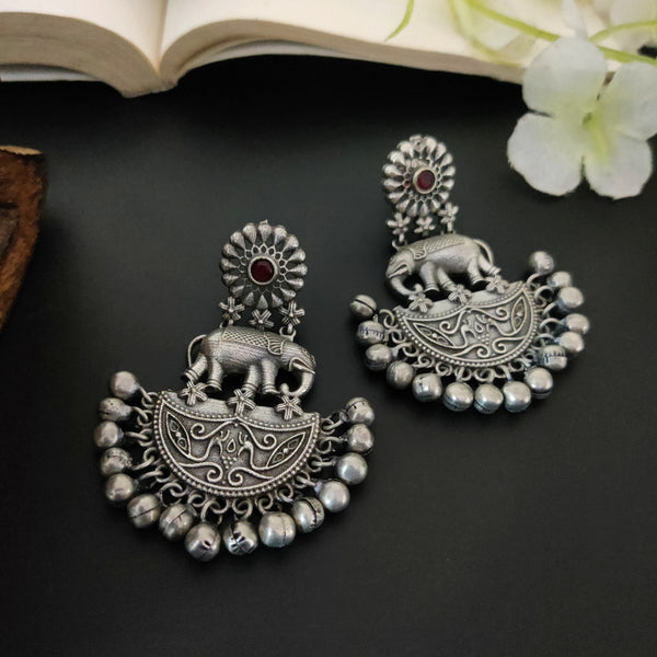 Advika Silver Look Alike Oxidized Earring